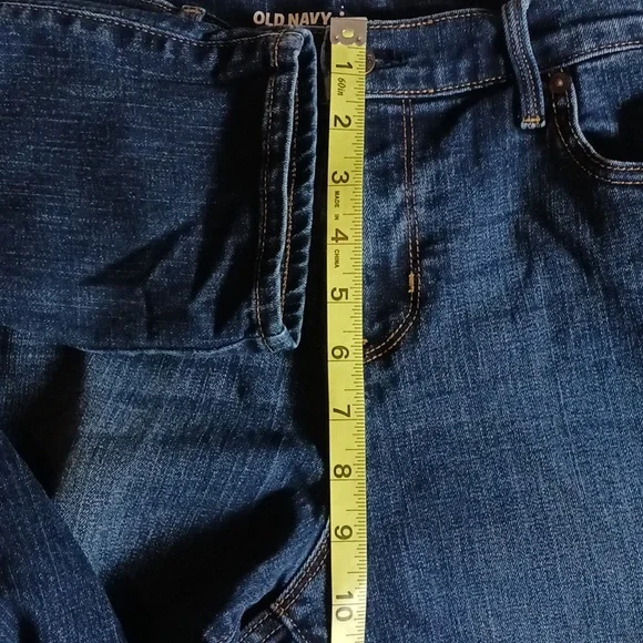 Old Navy Jeans Curvy Profile Mid Rise Dark Wash Ankle Stretchy Chic Size 12 - Picture 7 of 9